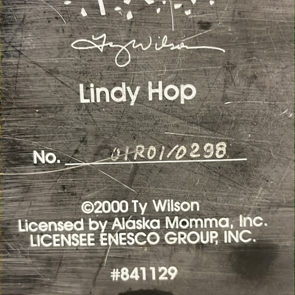 Ty Wilson Lindy Hop Figurine - Picture 8 of 9